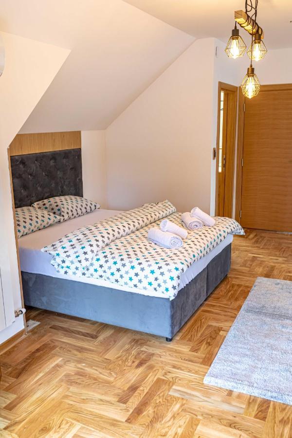 City Escape Luxury Villa Zuce Kültér fotó