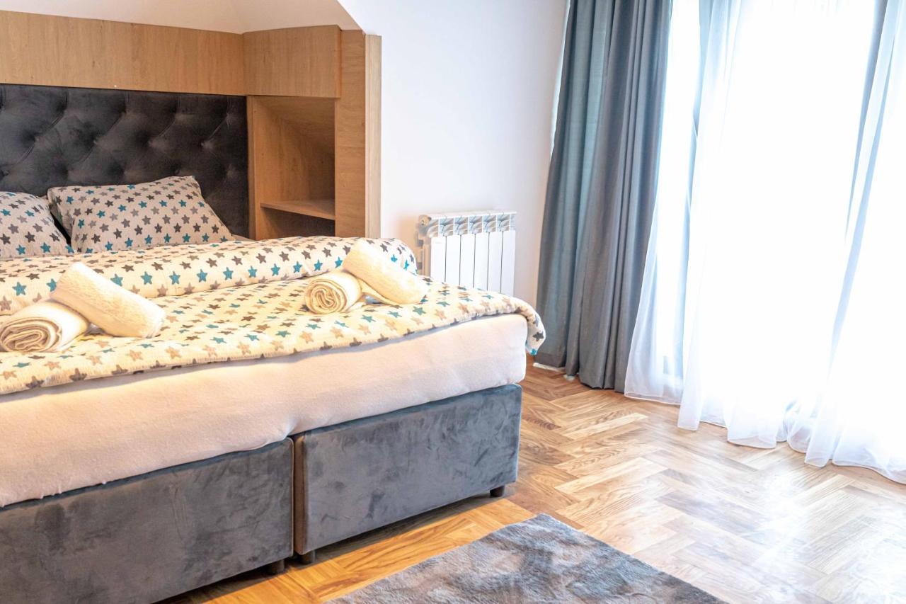 City Escape Luxury Villa Zuce Kültér fotó