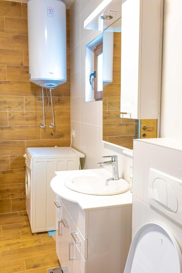 City Escape Luxury Villa Zuce Kültér fotó